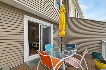 614 Fox Hollow Way, Manchester, NH 03104 - Photo 16