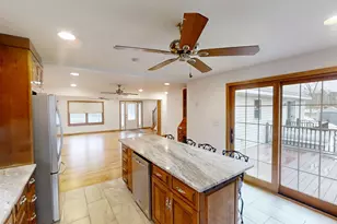 20 Academy Ave, Atkinson, NH 03811 - Photo 2