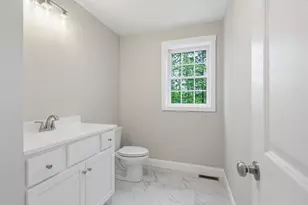 1 Blaisdell Ct, Raymond, NH 03077 - Photo 18