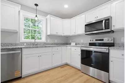 1 Blaisdell Court, Raymond, NH 03077 - Photo 14