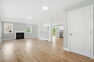 1 Blaisdell Ct, Raymond, NH 03077 - Photo 8