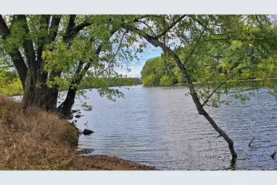16 Walden Pond Drive, Nashua, NH 03064 - Photo 20