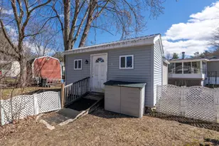 4 Leeann St, Nashua, NH 03062 - Photo 8