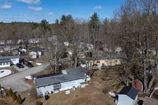 4 Leeann St, Nashua, NH 03062 - Photo 6