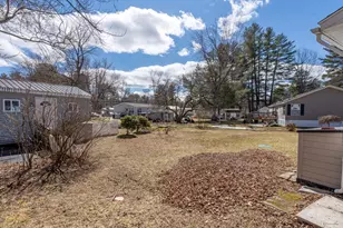 4 Leeann St, Nashua, NH 03062 - Photo 10