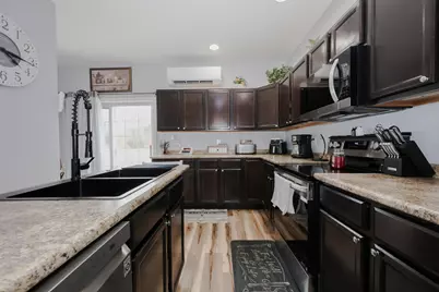 91 Trinity Circle #A, Rochester, NH 03839 - Photo 12