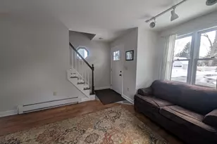 32 Stone St, Concord, NH 03301 - Photo 8