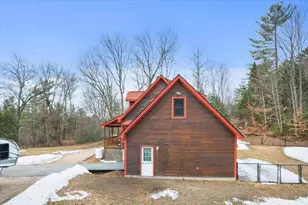 99 Whitefield Rd, Bethlehem, NH 03574 - Photo 4