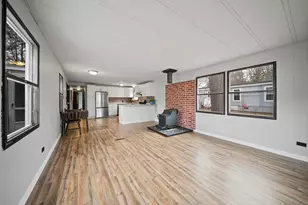 802 Nottingham Dr, Exeter, NH 03833 - Photo 8