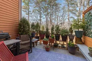 8 Dunvegan Woods Dr, Hampton, NH 03842 - Photo 4