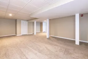 39 Sterling Dr, Laconia, NH 03246 - Photo 32