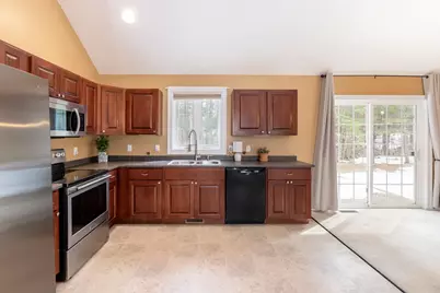 39 Sterling Drive, Laconia, NH 03246 - Photo 12