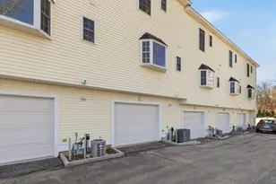 1039 Islington St, Portsmouth, NH 03801 - Photo 22