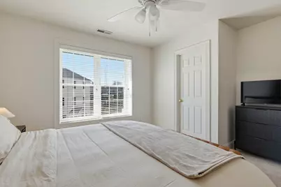 1039 Islington Street #4, Portsmouth, NH 03801 - Photo 16