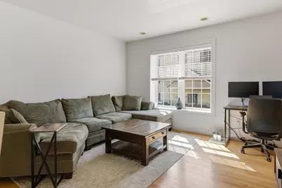 1039 Islington Street #4, Portsmouth, NH 03801 - Photo 6