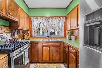 204 S Taylor Street, Manchester, NH 03103 - Photo 10