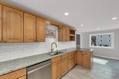 46 Brinton Drive, Nashua, NH 03064 - Photo 4