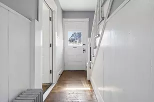 10 Hayes Ave, Manchester, NH 03103 - Photo 8