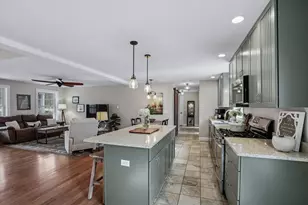 30 Dow Rd, Mont Vernon, NH 03057 - Photo 10