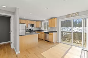 10 Split Rock Dr, Rochester, NH 03839 - Photo 14