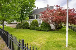 308 Main St, Fremont, NH 03044 - Photo 2