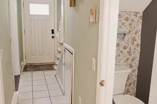 35 Eastern Ave, Barrington, NH 03825 - Photo 4