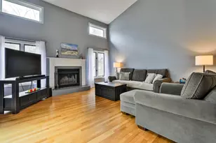 53 Hickory Ln, Windham, NH 03087 - Photo 4