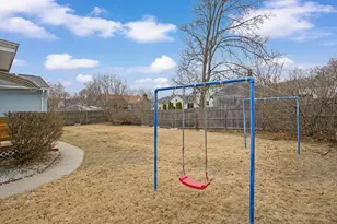 30 Cliff St, Manchester, NH 03103 - Photo 46