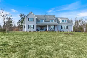 24 Brady Cir, Plaistow, NH 03865 - Photo 4