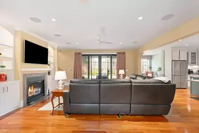 24 Brady Circle, Plaistow, NH 03865 - Photo 10