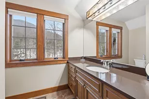 172 S Peak Rd, Lincoln, NH 03251 - Photo 28