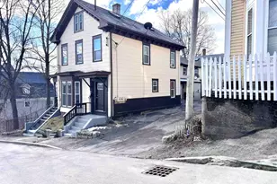 12-16 Highland St, Somersworth, NH 03878 - Photo 2