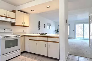 14 Turner Pl, Enfield, NH 03748 - Photo 6