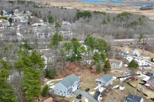 217 S Main St, Seabrook, NH 03874 - Photo 30