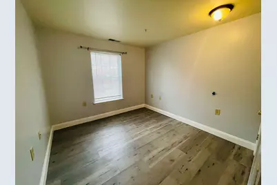 40 Eastern Avenue #104, Manchester, NH 03104 - Photo 4