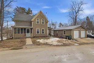 208 Academy St, Laconia, NH 03246 - Photo 2