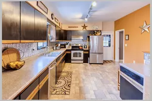 50 Pinnacle Rd, Campton, NH 03223 - Photo 22