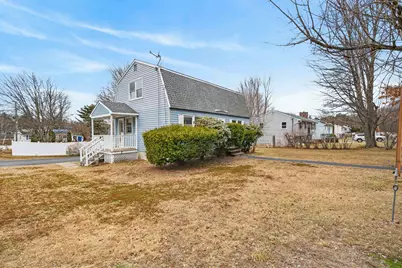 3954 Brown Avenue, Manchester, NH 03103 - Photo 2