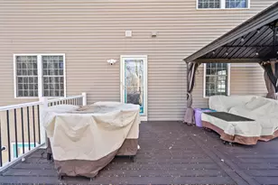 523 Coolidge Ave, Manchester, NH 03102 - Photo 42