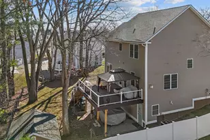 523 Coolidge Ave, Manchester, NH 03102 - Photo 48