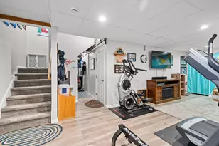 523 Coolidge Ave, Manchester, NH 03102 - Photo 36