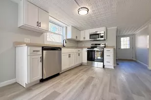30 Sweatt St, Boscawen, NH 03303 - Photo 2