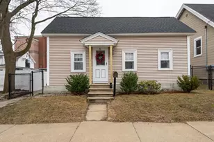 435 Central St, Manchester, NH 03103 - Photo 2