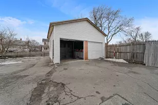 17 1/2 Balcom St, Nashua, NH 03060 - Photo 44