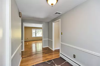 28 Wendover Way, Bedford, NH 03110 - Photo 8