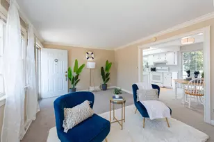 11 Suzanne Dr, Portsmouth, NH 03801 - Photo 8