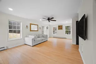 18 Shannon Way, Brentwood, NH 03833 - Photo 10