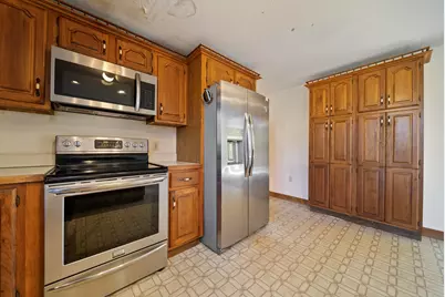 100 School Street, Salem, NH 03079 - Photo 16