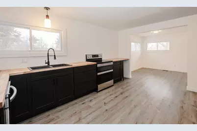 32 Old Bedford Road, Bedford, NH 03110 - Photo 6