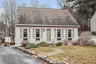 11 Linden St, Hudson, NH 03051 - Photo 1